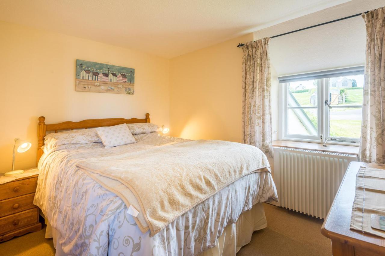 Well Farm Cottages North Tamerton Bagian luar foto