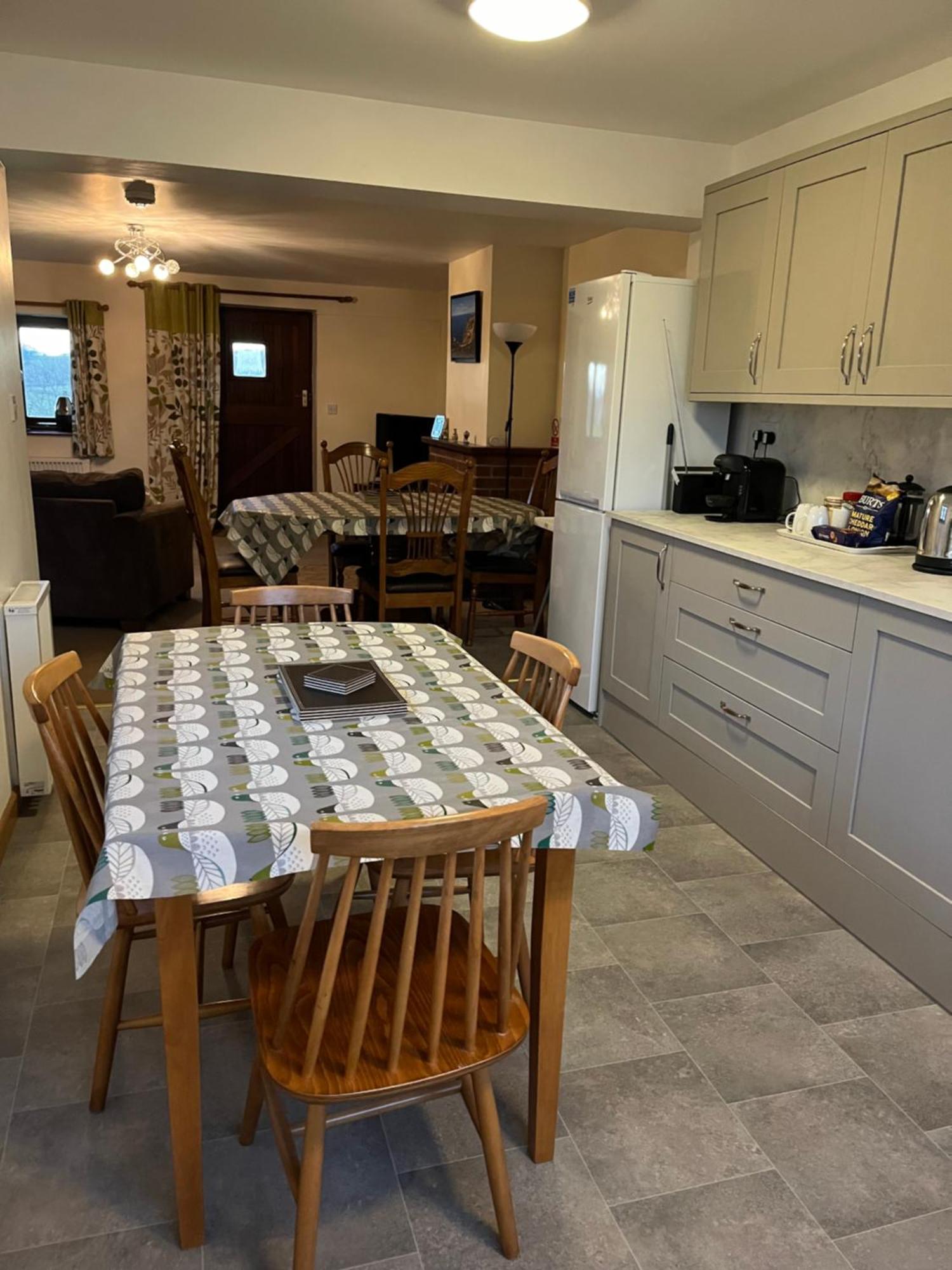 Well Farm Cottages North Tamerton Bagian luar foto
