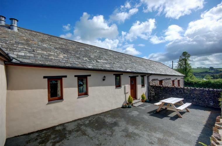 Well Farm Cottages North Tamerton Bagian luar foto